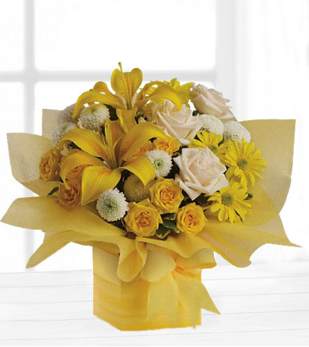 Teleflora's Sunshine Surprise